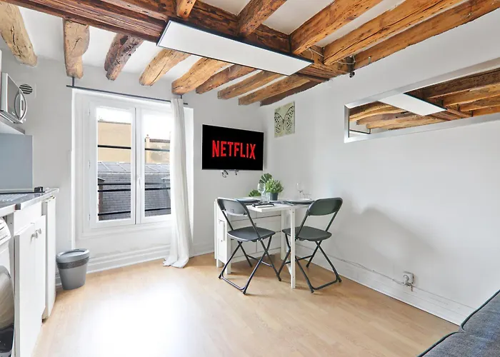 Quartier Saint-michel Notre-dame 4 Free Netflix 아파트 *